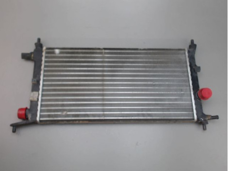 RADIATEUR OPEL CORSA