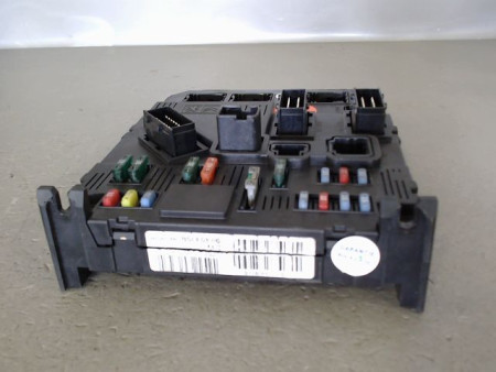 BOITIER GESTION HABITACLE PEUGEOT 206