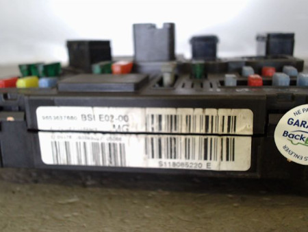 BOITIER GESTION HABITACLE PEUGEOT 206