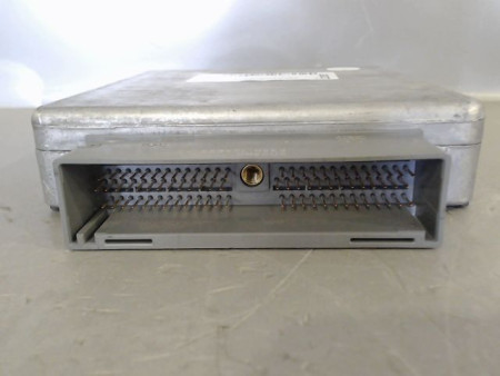 CALCULATEUR MOTEUR FORD FOCUS