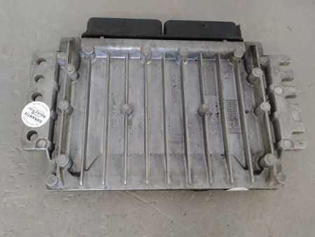 CALCULATEUR MOTEUR RENAULT MEGANE