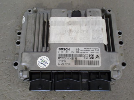 CALCULATEUR MOTEUR RENAULT MEGANE