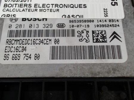 CALCULATEUR MOTEUR PEUGEOT PARTNER