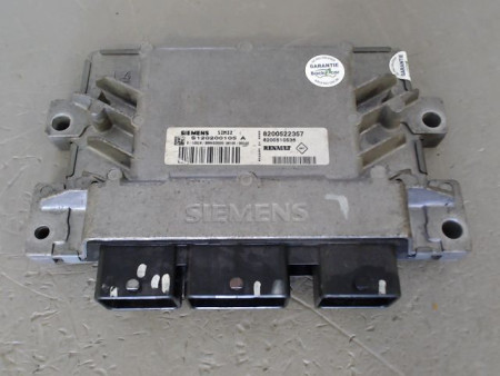 CALCULATEUR MOTEUR RENAULT CLIO