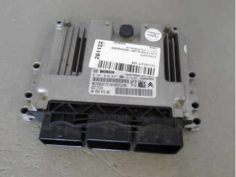CALCULATEUR MOTEUR PEUGEOT 208