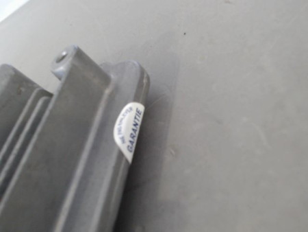 CALCULATEUR MOTEUR PEUGEOT 208