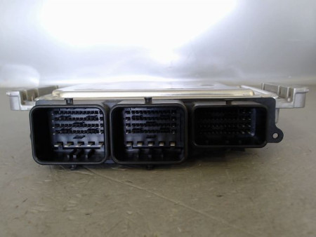 CALCULATEUR MOTEUR PEUGEOT 208