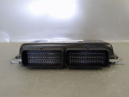 CALCULATEUR MOTEUR RENAULT TWINGO