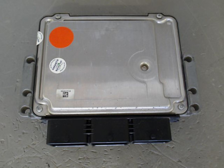CALCULATEUR MOTEUR PEUGEOT 206