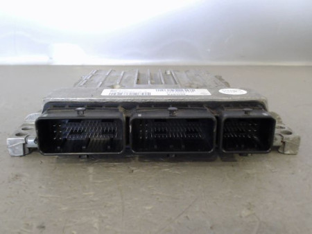 CALCULATEUR MOTEUR RENAULT MEGANE