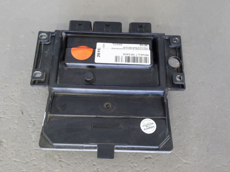 CALCULATEUR MOTEUR RENAULT MEGANE