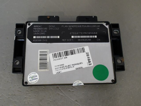CALCULATEUR MOTEUR PEUGEOT 206