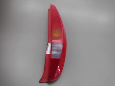 FEU ARRIERE DROIT FIAT PUNTO