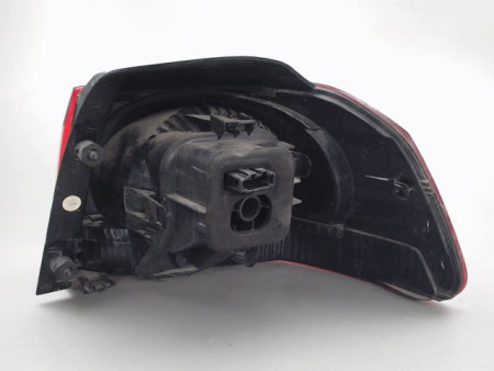 FEU ARRIERE GAUCHE  VOLKSWAGEN GOLF