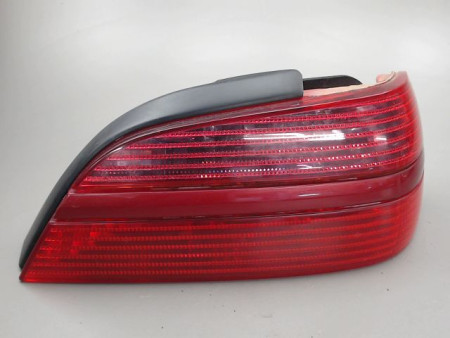 FEU ARRIERE DROIT PEUGEOT 406