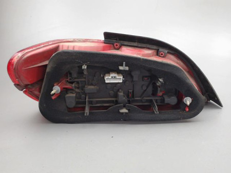 FEU ARRIERE DROIT PEUGEOT 406