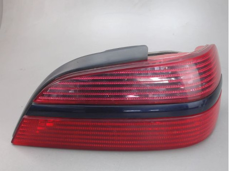 FEU ARRIERE DROIT PEUGEOT 406