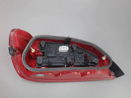 FEU ARRIERE DROIT PEUGEOT 406