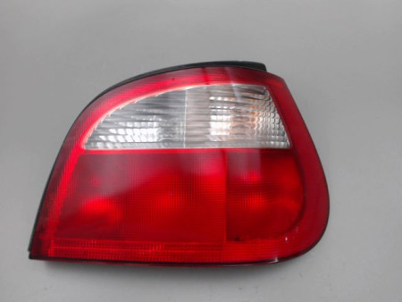 FEU ARRIERE DROIT RENAULT MEGANE