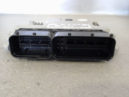 CALCULATEUR MOTEUR VOLKSWAGEN TOURAN