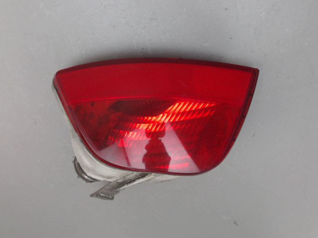 FEU DE PARE-CHOC ARRIERE GAUCHE FORD FOCUS