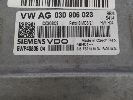 CALCULATEUR MOTEUR VOLKSWAGEN POLO