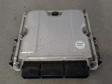 CALCULATEUR MOTEUR RENAULT VEL SATIS