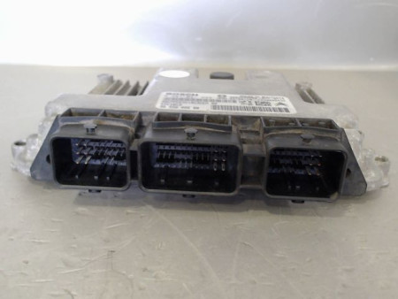 CALCULATEUR MOTEUR CITROEN XSARA