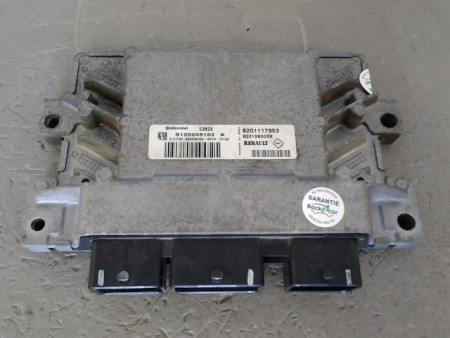 CALCULATEUR MOTEUR RENAULT CLIO