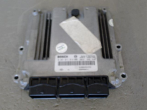 CALCULATEUR MOTEUR RENAULT MEGANE