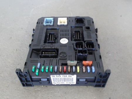 BOITIER GESTION HABITACLE PEUGEOT 307