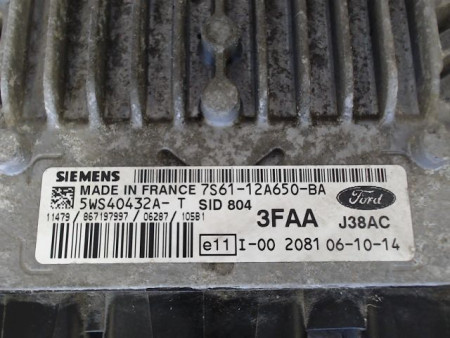CALCULATEUR MOTEUR FORD FUSION