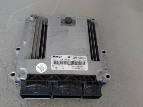 CALCULATEUR MOTEUR RENAULT MEGANE