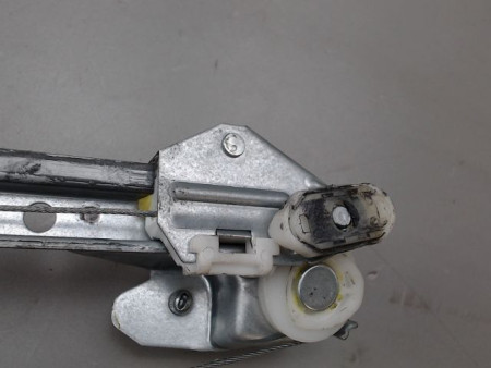 MECANISME LEVE-GLACE ARRIERE DROIT OPEL ASTRA