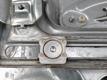 MECANISME LEVE-GLACE ARRIERE GAUCHE FORD FOCUS
