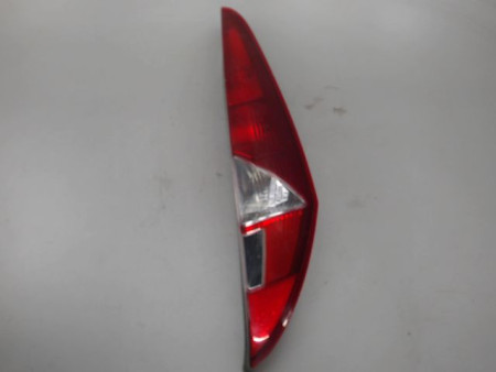 FEU ARRIERE DROIT FIAT PUNTO