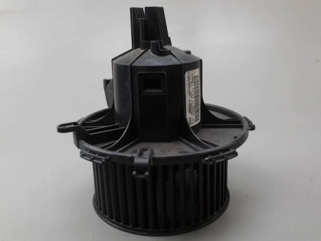 MOTEUR VENTILATEUR CHAUFFAGE OPEL ZAFIRA