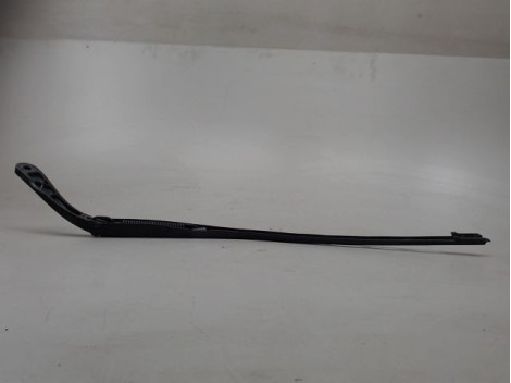 BRAS ESSUIE-GLACE AVANT GAUCHE PEUGEOT 307