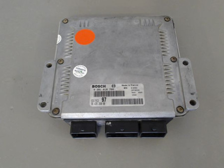 CALCULATEUR MOTEUR CITROEN XSARA