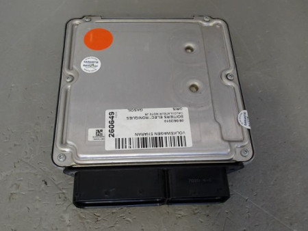 CALCULATEUR MOTEUR VOLKSWAGEN SHARAN