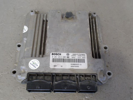 CALCULATEUR MOTEUR RENAULT TRAFIC