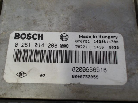 CALCULATEUR MOTEUR RENAULT TRAFIC