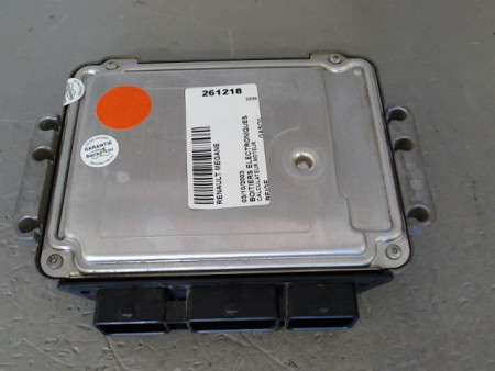 CALCULATEUR MOTEUR RENAULT MEGANE