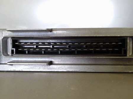 CALCULATEUR MOTEUR RENAULT TWINGO