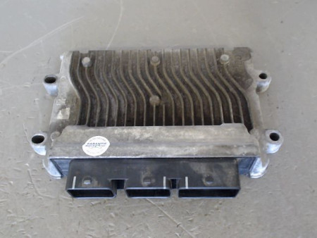 CALCULATEUR MOTEUR PEUGEOT 206