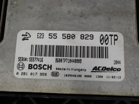 CALCULATEUR MOTEUR OPEL CORSA
