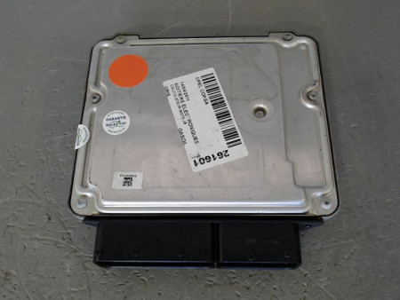 CALCULATEUR MOTEUR OPEL CORSA