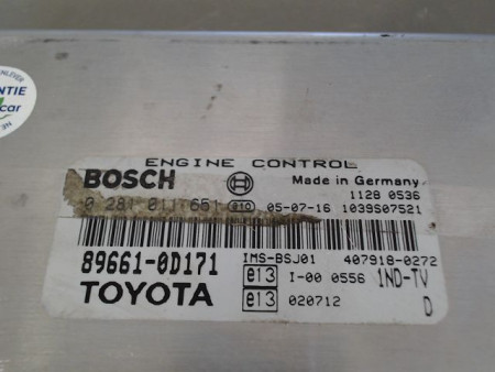 CALCULATEUR MOTEUR TOYOTA YARIS