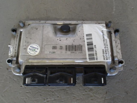 CALCULATEUR MOTEUR PEUGEOT 206