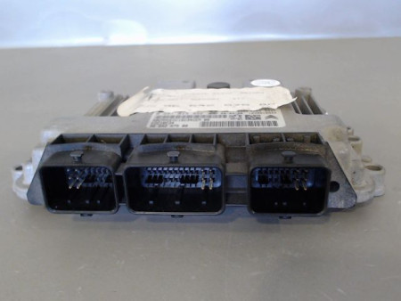 CALCULATEUR MOTEUR PEUGEOT 308